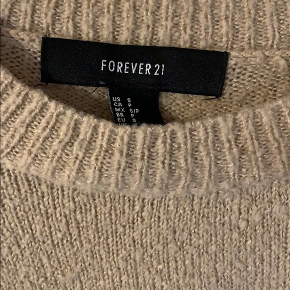 Tan sweater, in great condition! - Picture 2 of 3